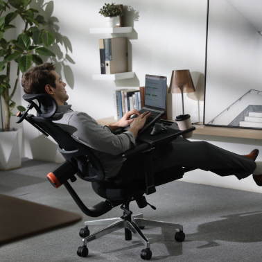 Newtral Magic H | World's First Smart Adaptive Lumbar & Neck support Chair