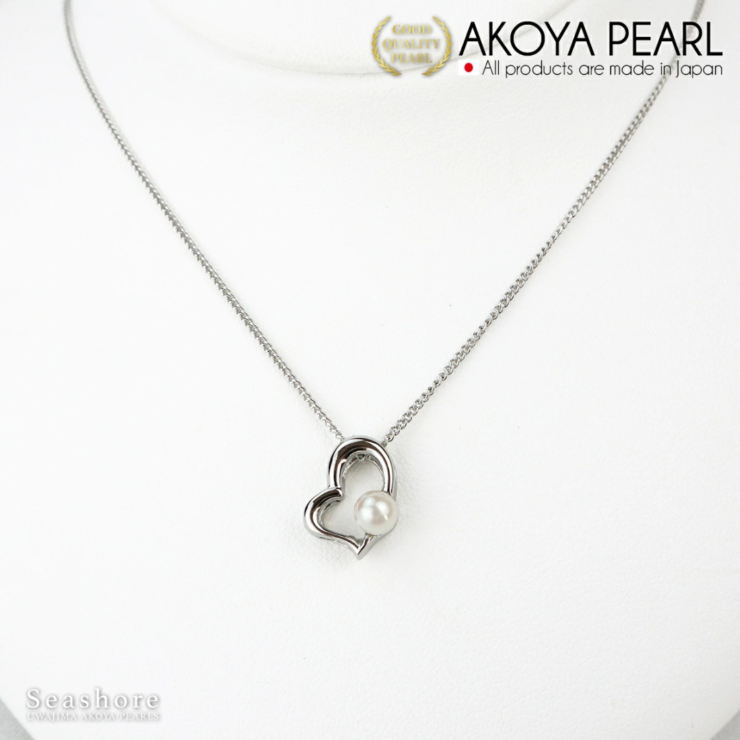 Akoya Pearl Pendant Heart 4.5-5.5mm Brass