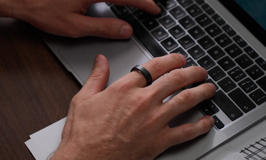 best-smart-ring-without-subscription-for-iphone-users