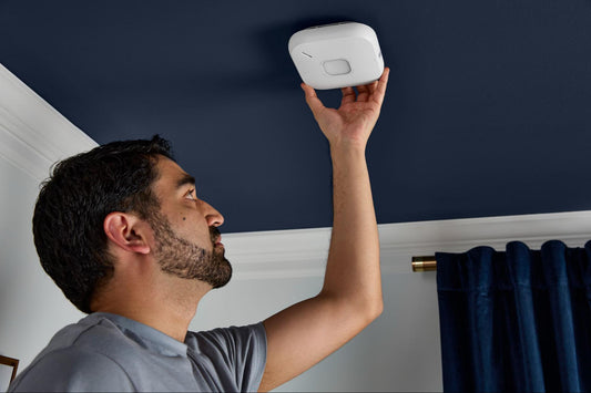 first-alert-sc5-smart-smoke-co-alarm-review