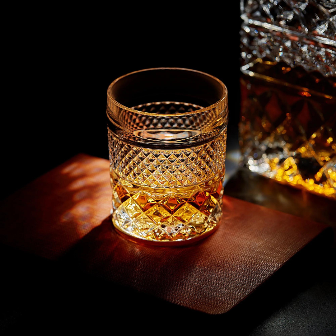 R.O.C.K.S Decanter Whiskey Glass & Granite Chilling Stones - 6 Reusable Ice Cubes for Vodka, Liquor, Wine