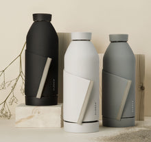 Load image into Gallery viewer, Closca Bottle - Redefining How You Carry Water (Delivery in 28 days)