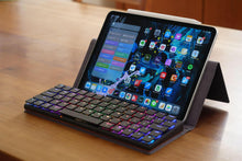 Load image into Gallery viewer, NuPhy - World&#39;s First Wireless Keyboard For MacBook (Delivery in 28 days)