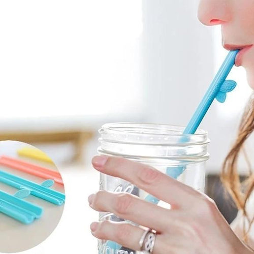 WonderSip - One-Click Open Reusable Straw (Delivery in 28 days)