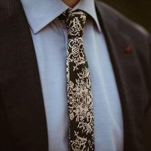 Load image into Gallery viewer, Magnetie - Magnet Necktie (Delivery in 28 days)